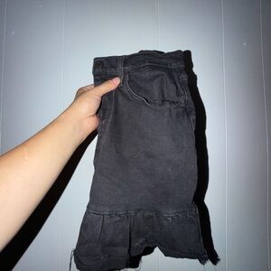 Levi's Black Denim Ruffled Hem Skirt